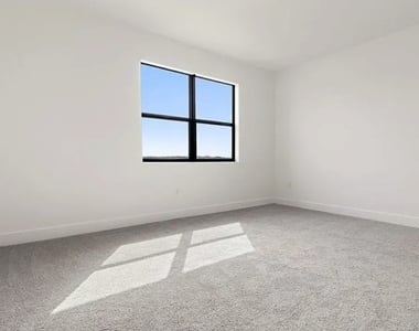 5626 Carrara Drive - Photo Thumbnail 13