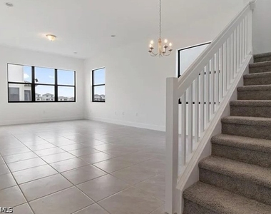 5626 Carrara Drive - Photo Thumbnail 5
