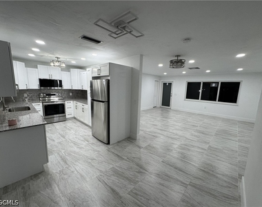 1201 Betmar Boulevard - Photo Thumbnail 2