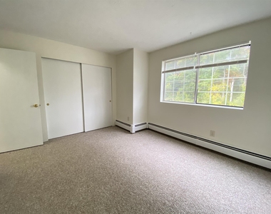 383 Huse - Photo Thumbnail 22