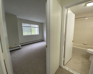 383 Huse - Photo Thumbnail 17