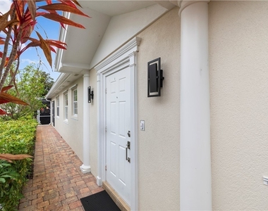 15382 Queen Angel Way - Photo Thumbnail 3