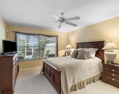 15382 Queen Angel Way - Photo Thumbnail 12