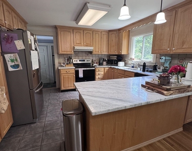 44 Stowell - Photo Thumbnail 1
