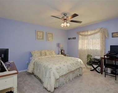 1320 Se 25th Lane - Photo Thumbnail 18