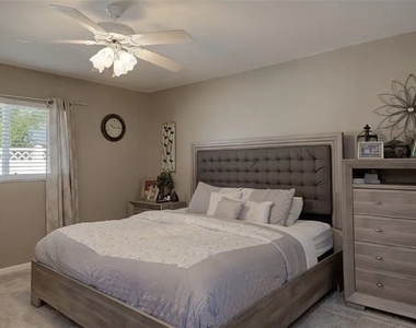1320 Se 25th Lane - Photo Thumbnail 14