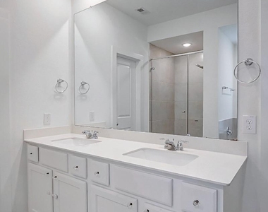 5115 Klein Orchard - Photo Thumbnail 22