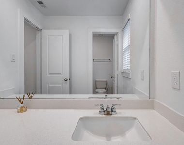 5115 Klein Orchard - Photo Thumbnail 11