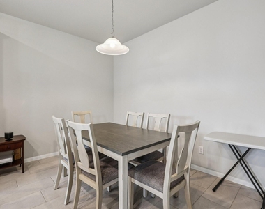 7333 Hinsdale Drive - Photo Thumbnail 19