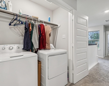 7333 Hinsdale Drive - Photo Thumbnail 23