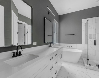 9004 Orange Spring Drive - Photo Thumbnail 16