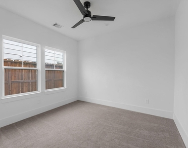 9004 Orange Spring Drive - Photo Thumbnail 19