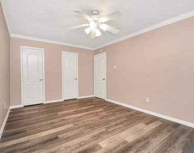 1906 Airline Drive - Photo Thumbnail 16