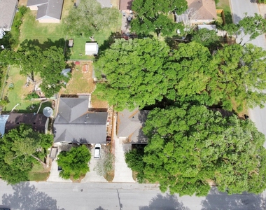 1906 Airline Drive - Photo Thumbnail 23