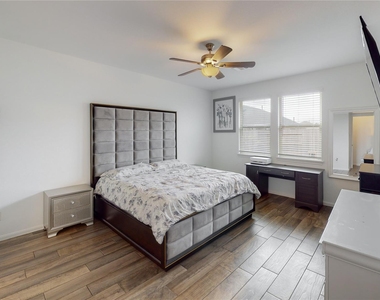 31415 Whitcombe Summit Way - Photo Thumbnail 17