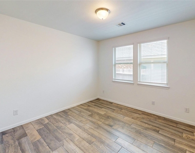 31415 Whitcombe Summit Way - Photo Thumbnail 23