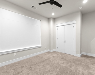 2511 Des Chaumes Street - Photo Thumbnail 11