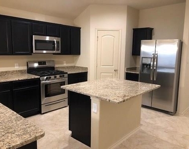 9914 Little Walnut Lane - Photo Thumbnail 2