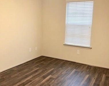 9914 Little Walnut Lane - Photo Thumbnail 1
