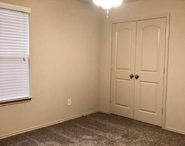 9914 Little Walnut Lane - Photo Thumbnail 17