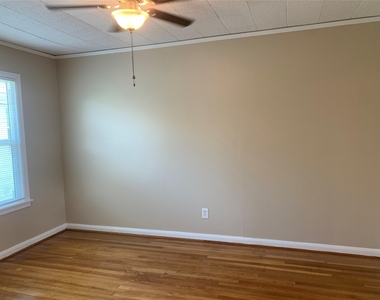 307 Avondale Street - Photo Thumbnail 15