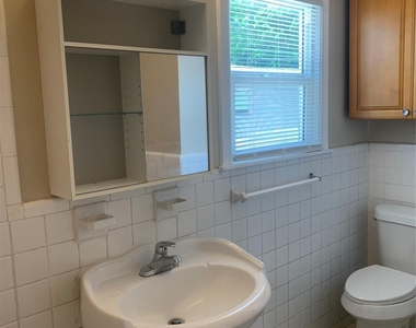 307 Avondale Street - Photo Thumbnail 22
