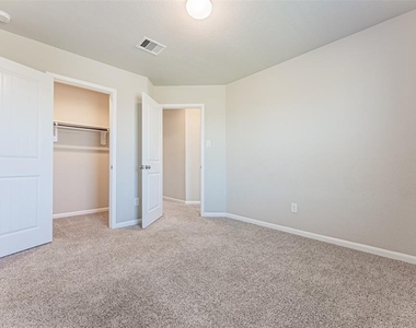 29614 Juniper Court - Photo Thumbnail 17