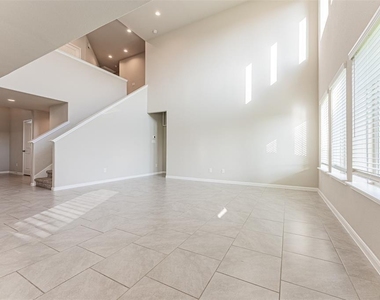 29614 Juniper Court - Photo Thumbnail 6