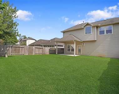 111 Zephyr Bend Place - Photo Thumbnail 26