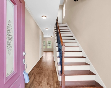 26152 Avenue E - Photo Thumbnail 3