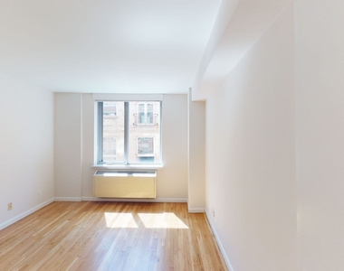 120 W. 21st - Photo Thumbnail 4
