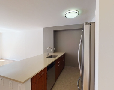 120 W. 21st - Photo Thumbnail 2