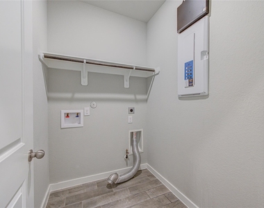 20807 Shawbrook Drive - Photo Thumbnail 16