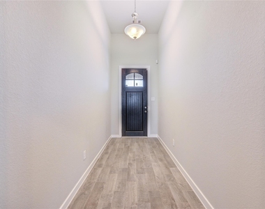 20807 Shawbrook Drive - Photo Thumbnail 5