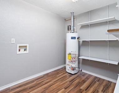 616 N 23rd Street - Photo Thumbnail 14