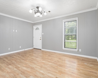 616 N 23rd Street - Photo Thumbnail 7