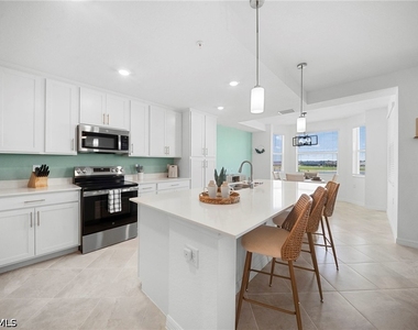 15345 Green Acres Avenue - Photo Thumbnail 4