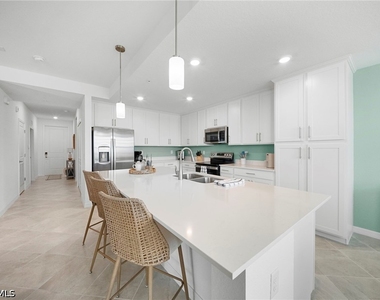 15345 Green Acres Avenue - Photo Thumbnail 6