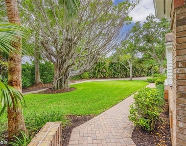 571 Park Shore Drive - Photo Thumbnail 5
