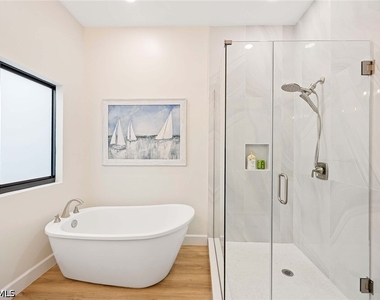 571 Park Shore Drive - Photo Thumbnail 23