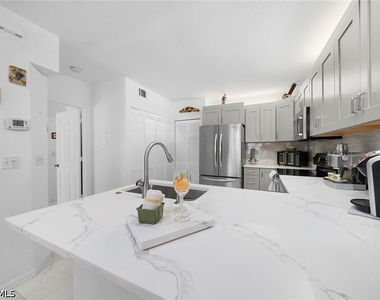 75 Emerald Woods Drive - Photo Thumbnail 10