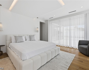590 6th Avenue N - Photo Thumbnail 41