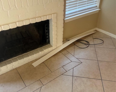 6305 Dryad Drive - Photo Thumbnail 5