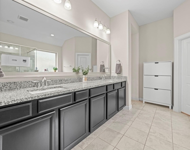 6811 Andorra Cove Circle - Photo Thumbnail 9