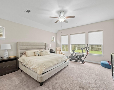 6811 Andorra Cove Circle - Photo Thumbnail 11
