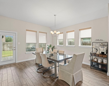 6811 Andorra Cove Circle - Photo Thumbnail 6