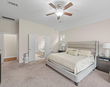 6811 Andorra Cove Circle - Photo Thumbnail 12