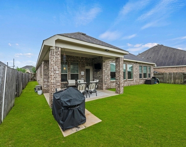 6811 Andorra Cove Circle - Photo Thumbnail 13