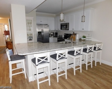 7655 Pebble Creek Circle - Photo Thumbnail 4