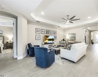 28109 Seasons Tide Avenue - Photo Thumbnail 6